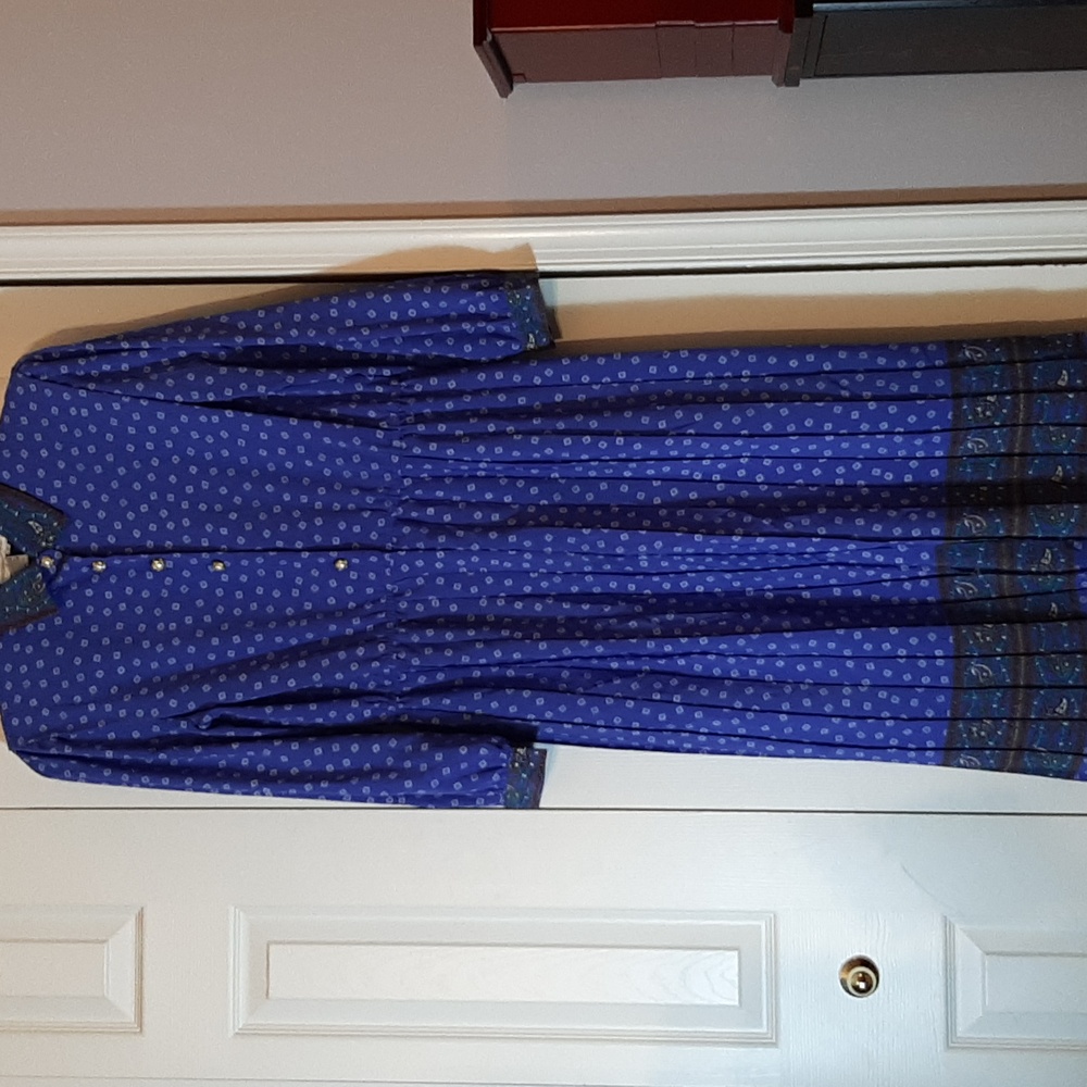 Long Sleeve Blue Dress